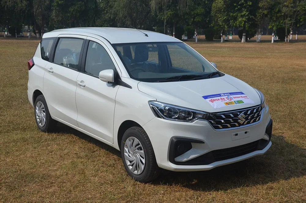 White Maruti Suzuki Ertiga seven-seater